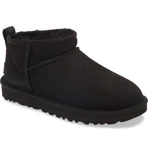New UGG Ultra Mini Classic Boot, Black US Size 9